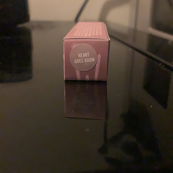 Red Mac Lipstick - Picture 2 of 2